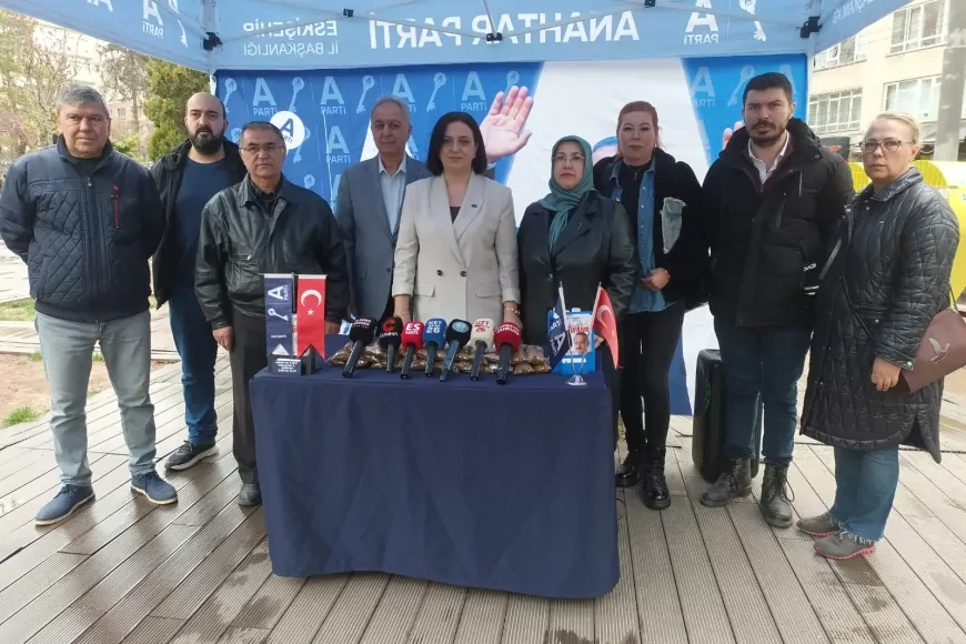 Anahtar Partili Küçük: “Sokak hayvanları için planlı ve bilimsel politikalar şart”