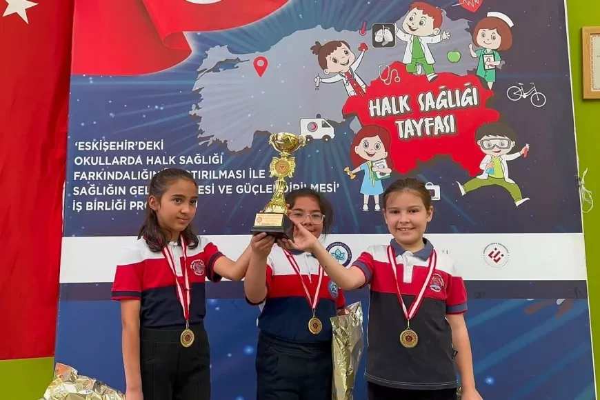 Eskişehir’de Halk Sağlığı Tayfaları Bilgi Yarışması Tamamlandı, Şehit Onur İlkhan İlkokulu Birinci Oldu