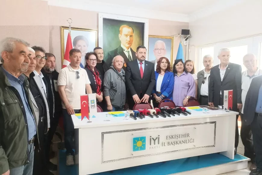 İYİ Parti Eskişehir’den kurumların kapatılması ve özelleştirme iddialarına tepki