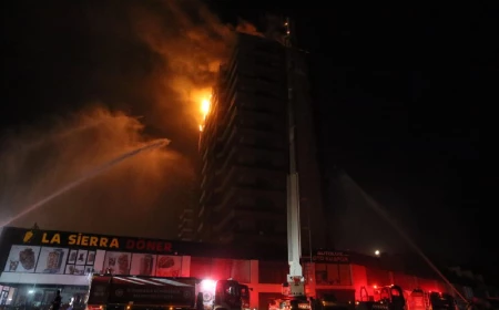 Diyarbakır’da plazada korkutan yangın: 5 kişi dumandan etkilendi