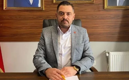 İYİ Parti Eskişehir İl Başkanı Ulucan: “Eskişehir sahipsiz değildir”