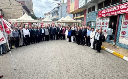 Milliyetçi Hareket Partisi Eskişehir İl Başkanı Ayhan Sezer: “Yeni dönemin Sarıcakaya’ya, teşkilatımıza ve camiamıza hayırlı olmasını temenni ediyorum”
