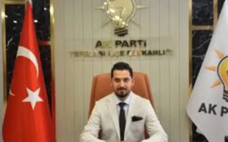 AK Parti Tepebaşı İlçe Başkanı Kaya’dan Elektrikli Otobüs Eleştirisi: “Çürümeye Terk Edilmiş Durumdalar”