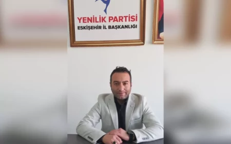 YENİLİK PARTİSİ ESKİŞEHİR İL BAŞKANI SERKAN ORTATEPE: “KADINLARIN HAK ETTİĞİ DEĞERİ GÖRMESİ TOPLUMSAL GELİŞİMİN TEMEL ŞARTIDIR”