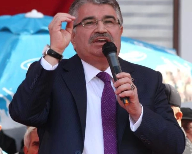 Eski İçişleri Bakanı İdris Naim Şahin ifade verecek